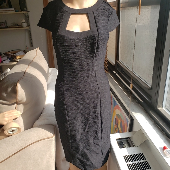 Nue by Shani Dresses & Skirts - NWT Nue by Shani Black Textured Dress Sz 4